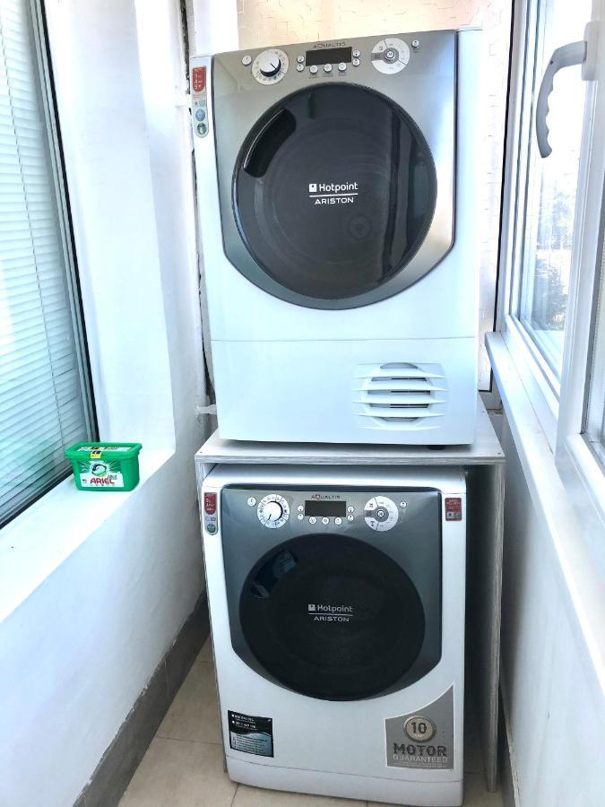 Avelov Art Apartment Burgas Luaran gambar