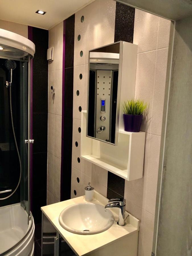 Avelov Art Apartment Burgas Luaran gambar