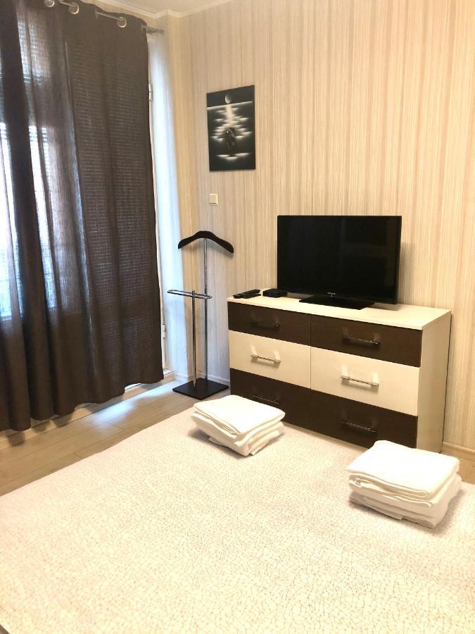 Avelov Art Apartment Burgas Luaran gambar